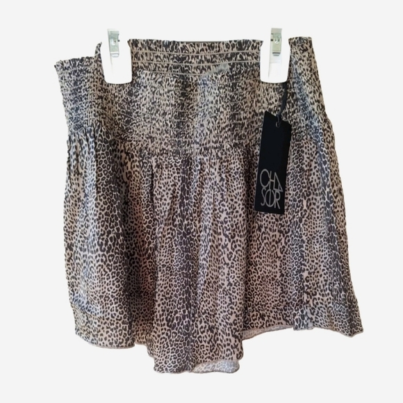 Chaser Women's Shorts Leopard print Size S - Picture 2 of 5